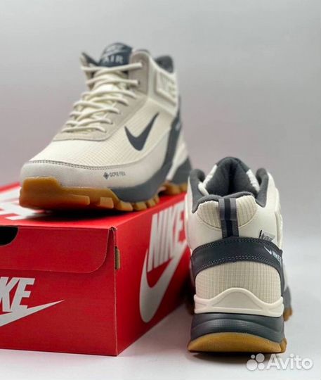 Мужские зимние кроссовки Nike