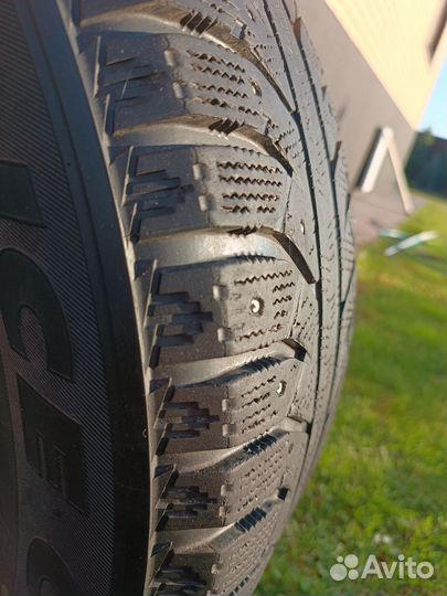 Bridgestone Ice Cruiser 7000 235/65 R17