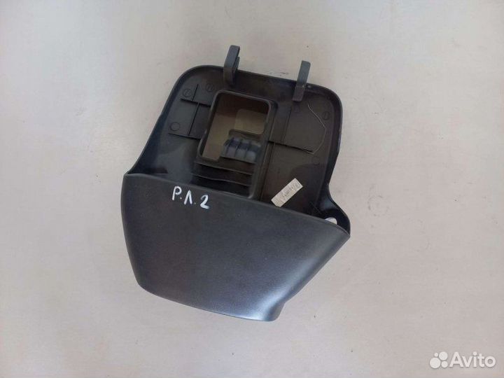 Подрулевой кожух Renault Logan седан 1.6 2014