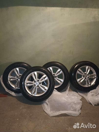 Комплект летних колес r17 continental