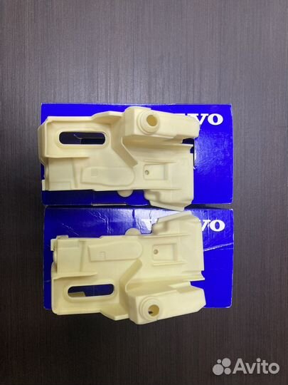 Чехол замка двери Volvo