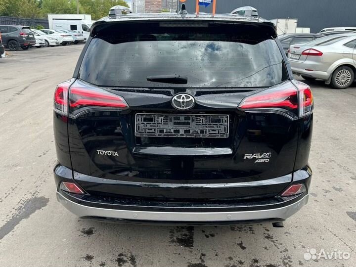 Разбор Toyota Rav4 XA40 3ZR-FE 2017