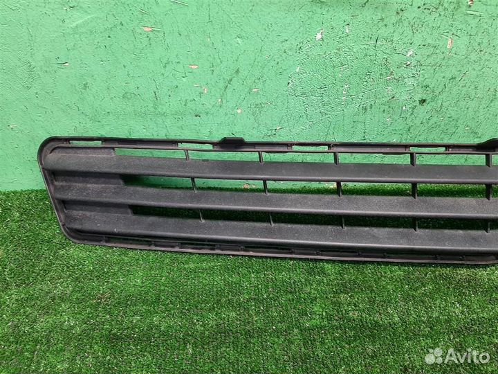 Решетка бампера Mercedes Benz C-Class W204 2008