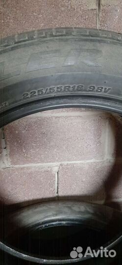 Bridgestone 613V 225/55 R18