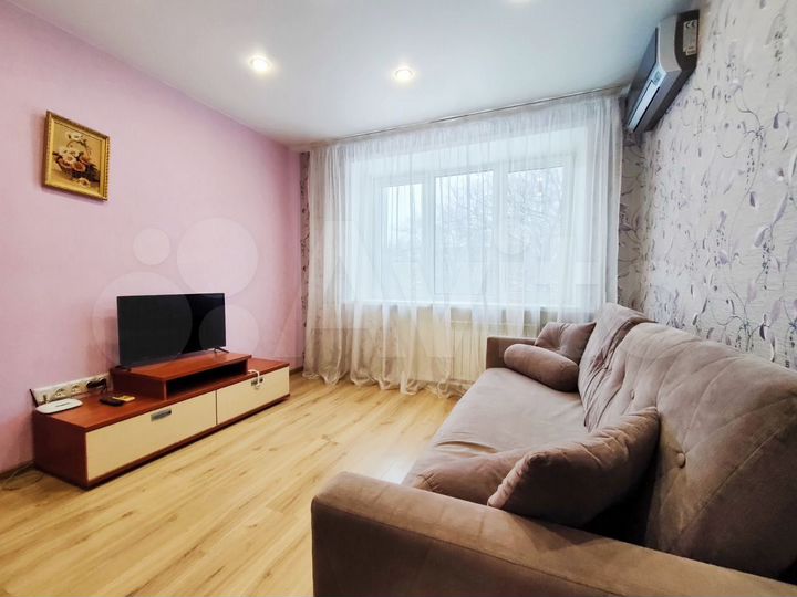 2-к. квартира, 50 м², 3/5 эт.