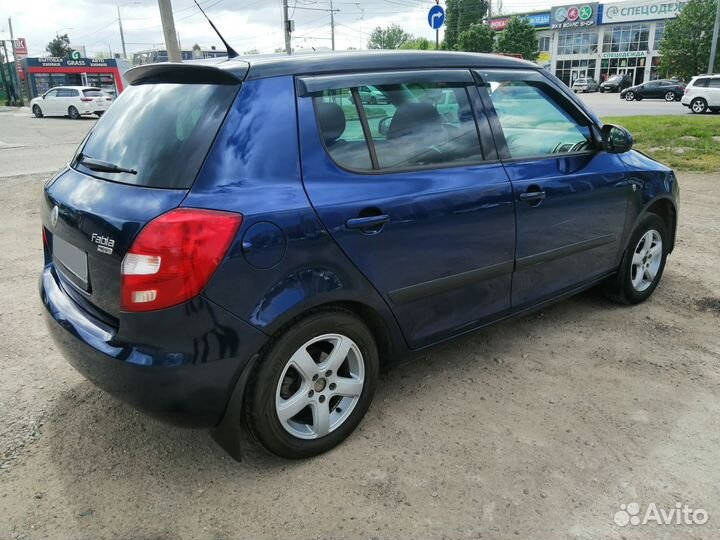 Skoda Fabia 1.6 AT, 2008, 209 000 км
