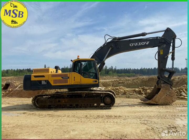 Правое стекло на спецтехнику Volvo EC480