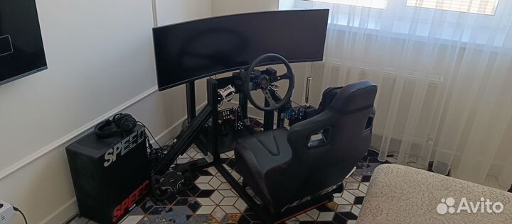 Гоночный автосимулятор