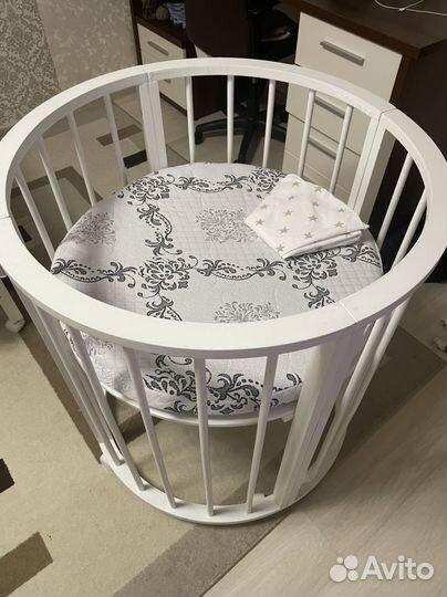 Детская кроватка трансформер круглая