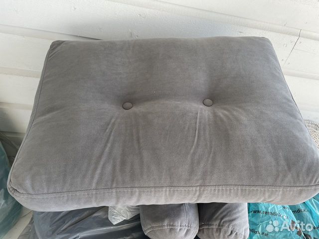 Подушка на диван серая