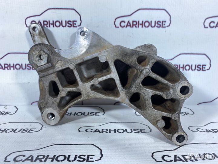 Кронштейн гидроусилителя Mitsubishi Outlander 4B11