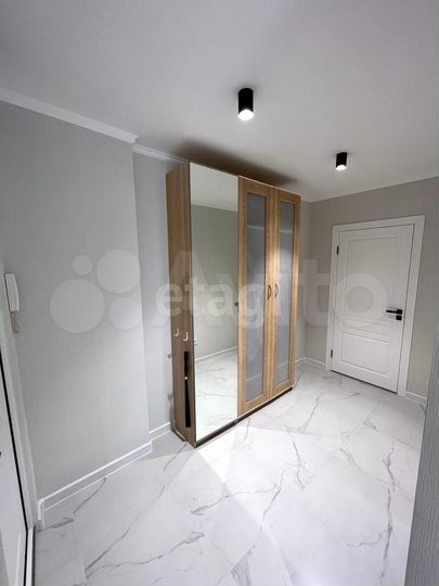 2-к. квартира, 44 м², 4/9 эт.