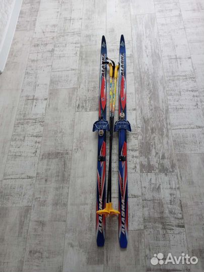 Беговые лыжи