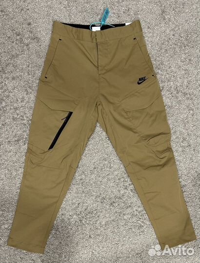 Штаны Nike Tech Essentials