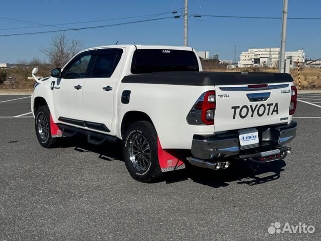 Toyota Hilux 2.4 AT, 2022, 34 257 км