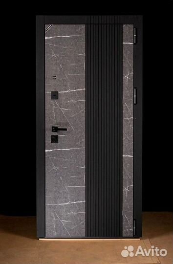 Входная дверь Марморис