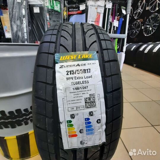Westlake SA57 215/55 R17 98W