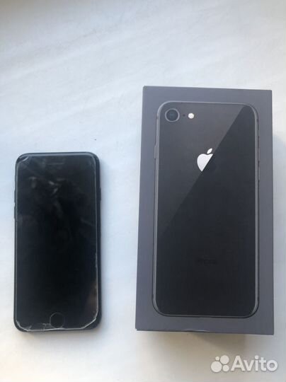 Телефон iPhone 7