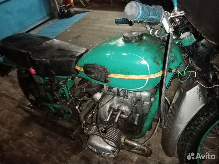 Мотоцикл урал