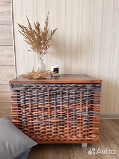 Плетеный сундук