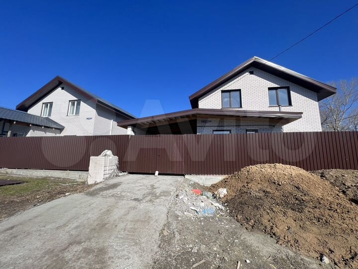 Дом 130 м² на участке 4 сот.