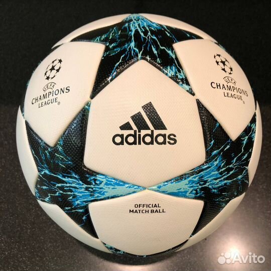 Мяч Лига Чемпионов 2017 / 2018 (сезон)