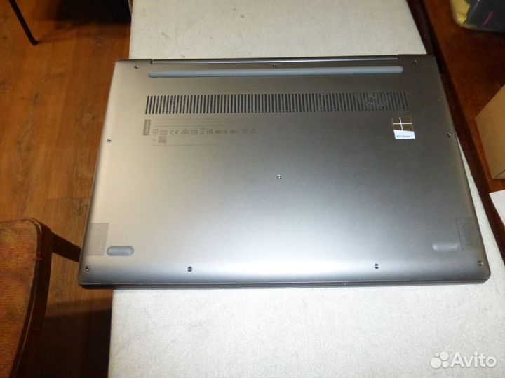 Ноутбук Lenovo ideapad