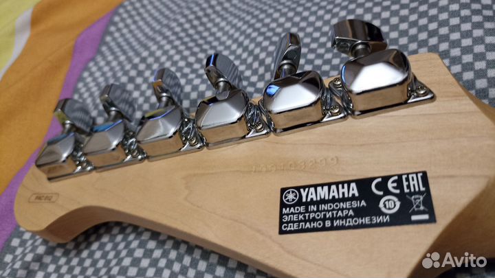 Электрогитара Yamaha pacifica 012