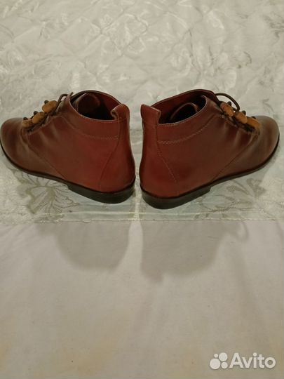 Ботинки женские