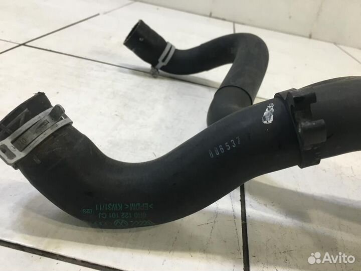 Патрубок радиатора охлаждения Volkswagen Polo Hatc