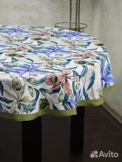 Скатерть для праздника