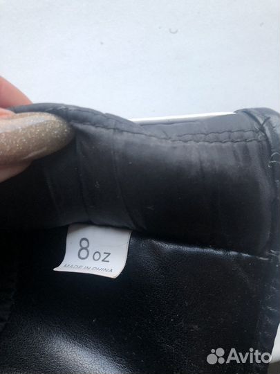 Боксерские перчатки 8 oz