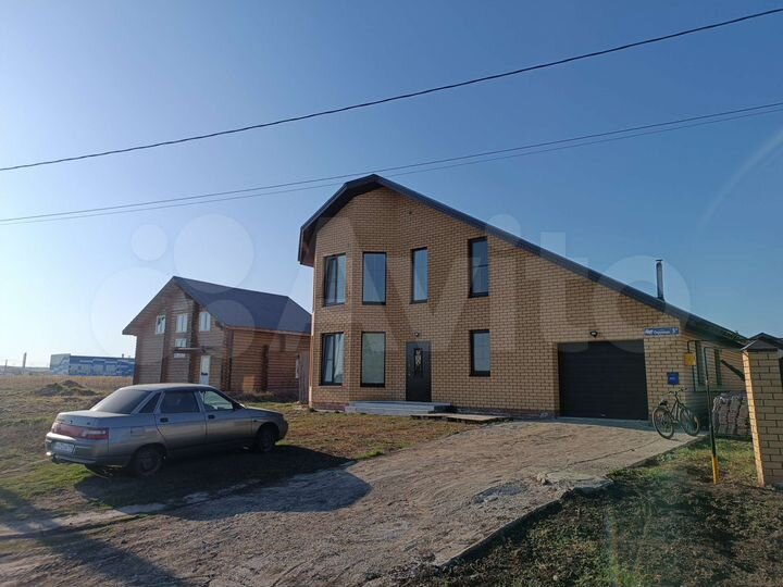 Дом 228,5 м² на участке 8,5 сот.