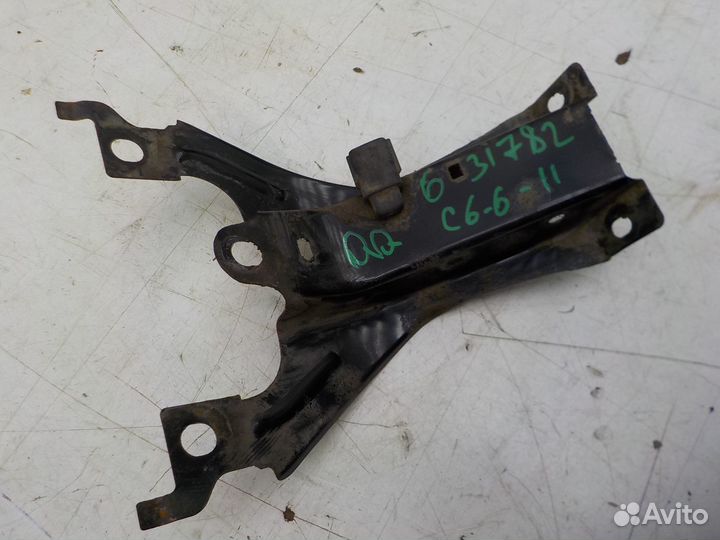 Замок капота на Nissan Qashqai F2552JD0MA