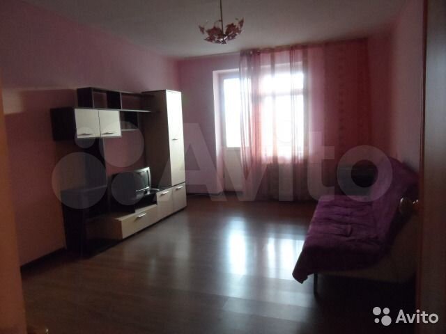 4-к. квартира, 100 м², 7/10 эт.
