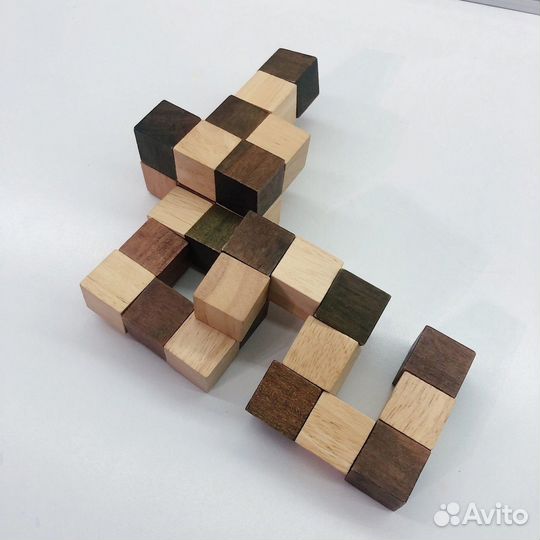Игрушка змейка. «Сложи куб»