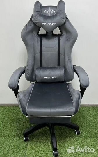 Компьютерное офисное кресло с массажем (новые)