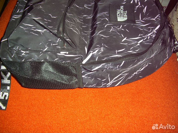 Новый рюкзак north face