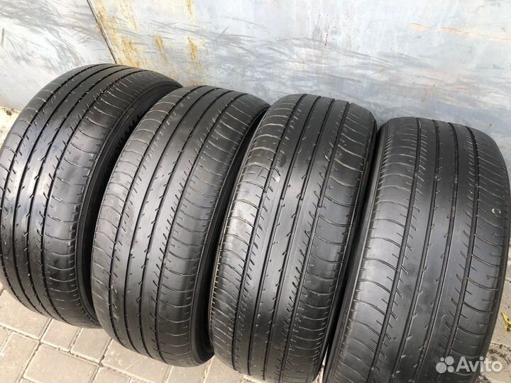 Yokohama BluEarth E70 215/55 R17