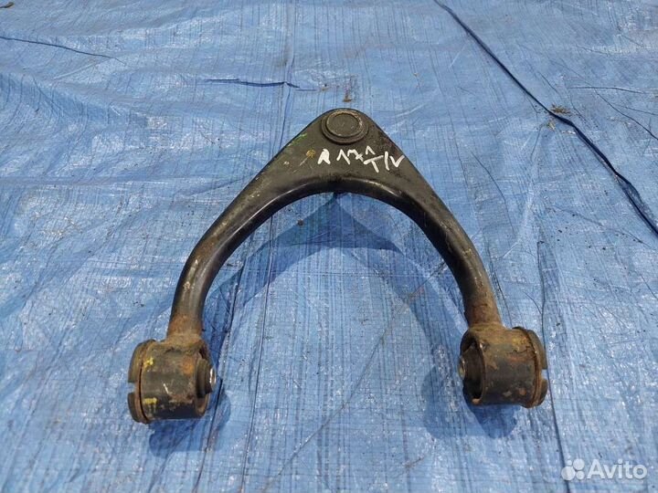 Рычаг верхний передний правый jzs171 Crown