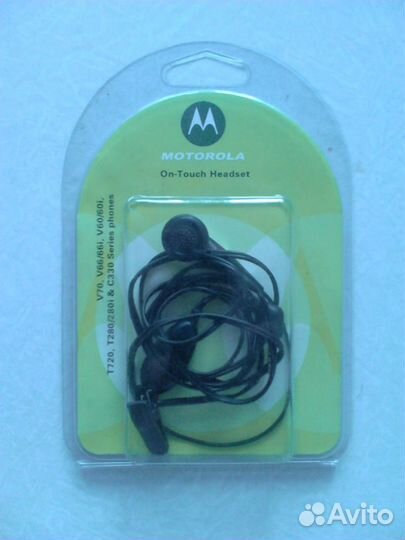 Проводная гарнитура Motorola