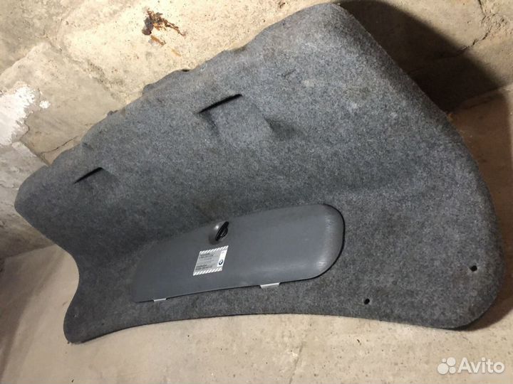 Обшивка крышки багажника BMW e46 седан