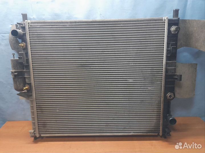 Радиатор охлаждения Mercedes ml w163