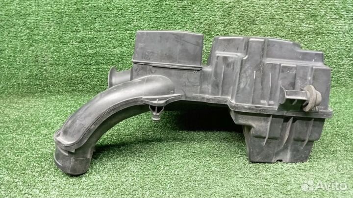 Резонатор воздушного фильтра Renault Fluence