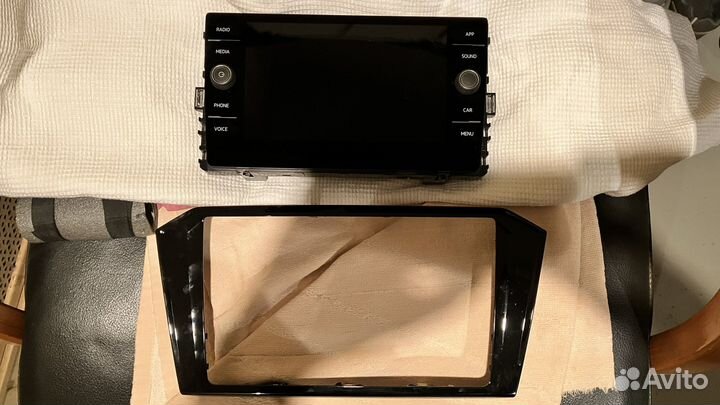 Дисплей мультимедиа VW Passat B8 5G6919605A