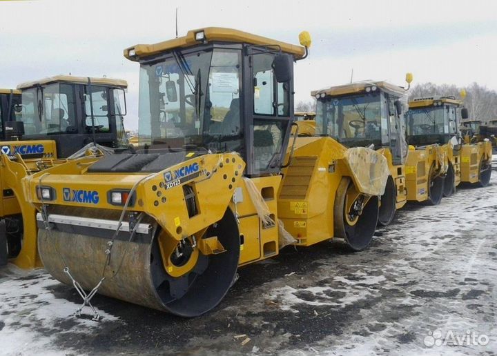 Дорожный каток XCMG XD123, 2023