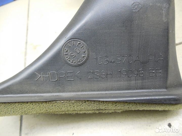 Воздуховод Fusion 2002-2012