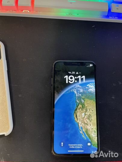 iPhone X, 256 ГБ