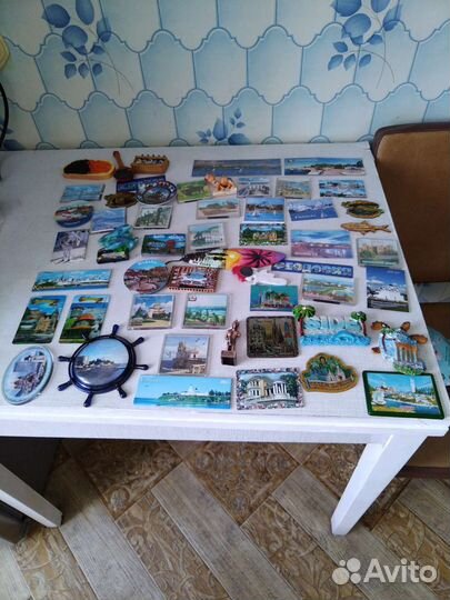 Магниты на холодильник из разных стран