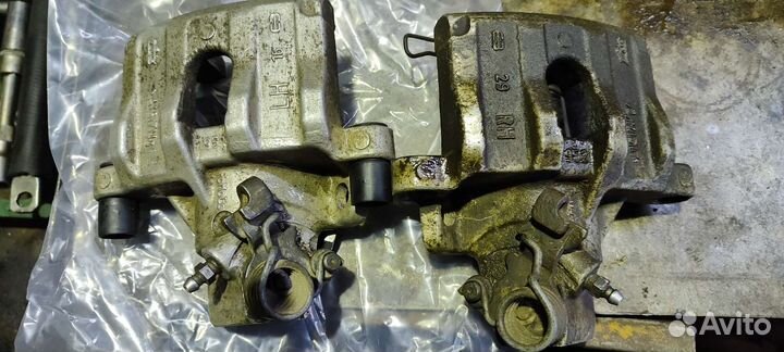 Суппорт задний focus 2